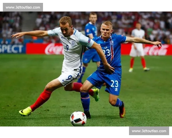 英格兰vs巴强强对话引爆焦点之战谁能主宰赛场走势悬念持续升级